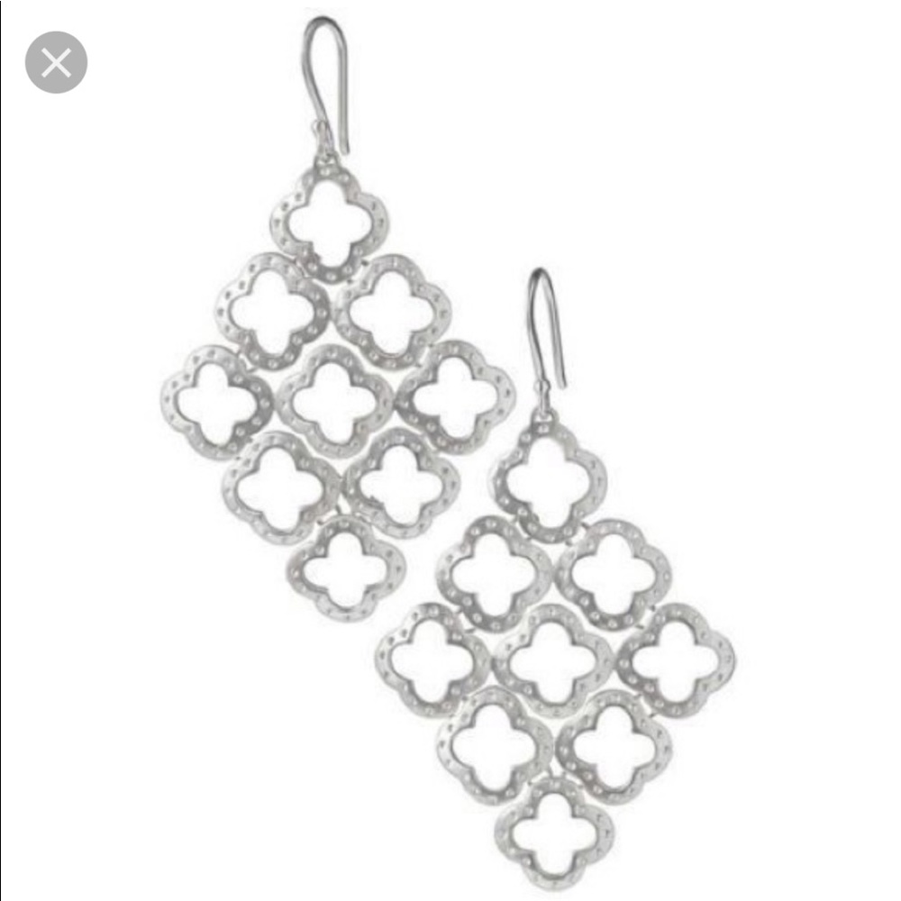 Stella & Dot Quatrefoil Chandelier Earrings - New
